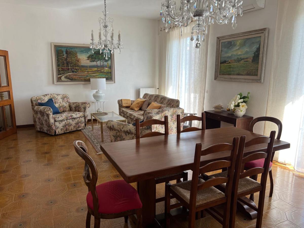Casa Vanni Vada Eksteriør bilde